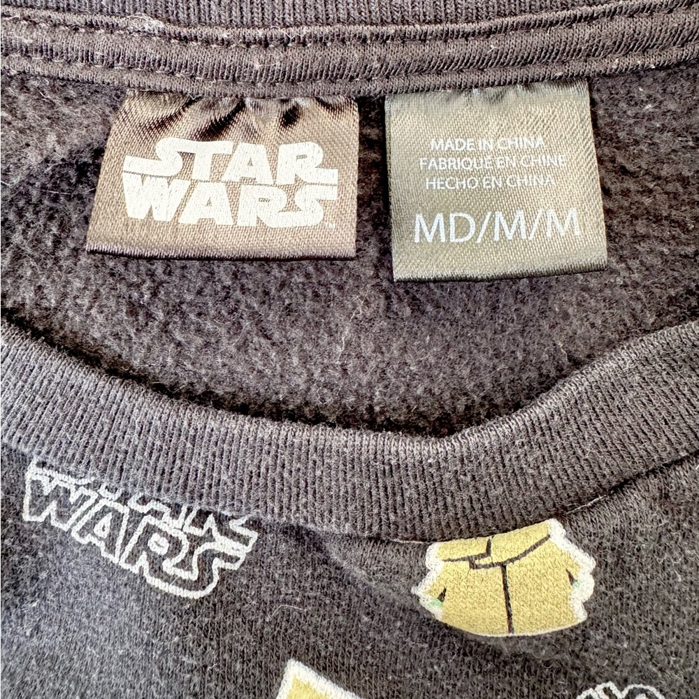 Star Wars Black Sweatshirt with Grogu/Yoda - Picture 5 of 6